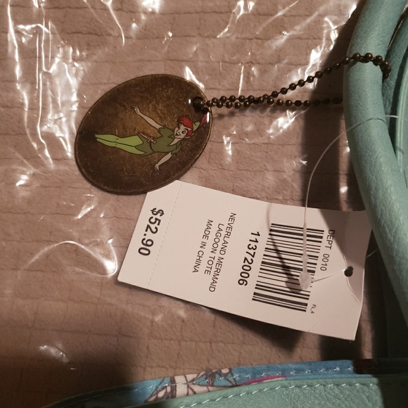 Her Universe Disney Peter Pan Mermaid Lagoon Tote - Picture 3 of 4